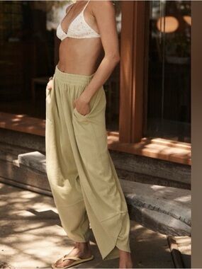 Free People Leo pants, barrel